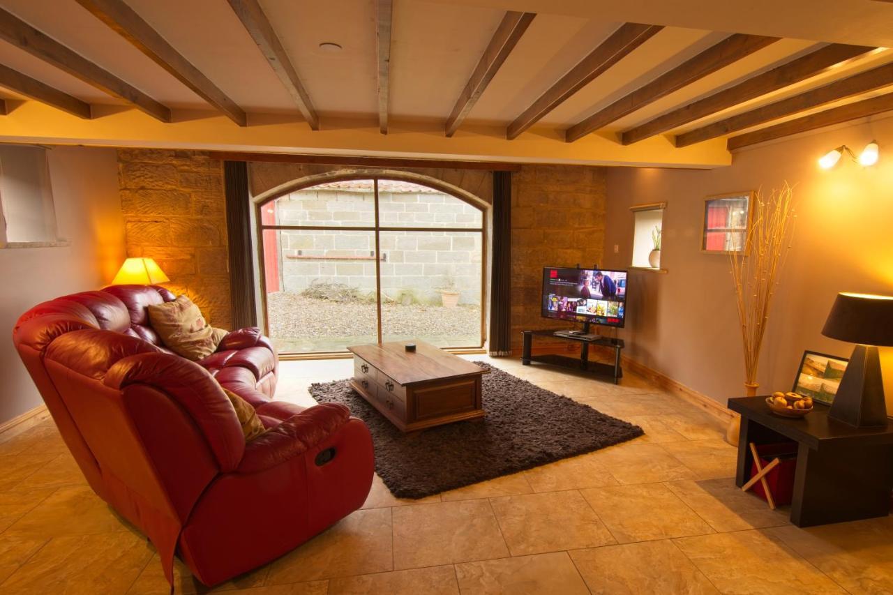 Spangle Cottage, Borrowby Farm Cottages Стейтс Екстериор снимка